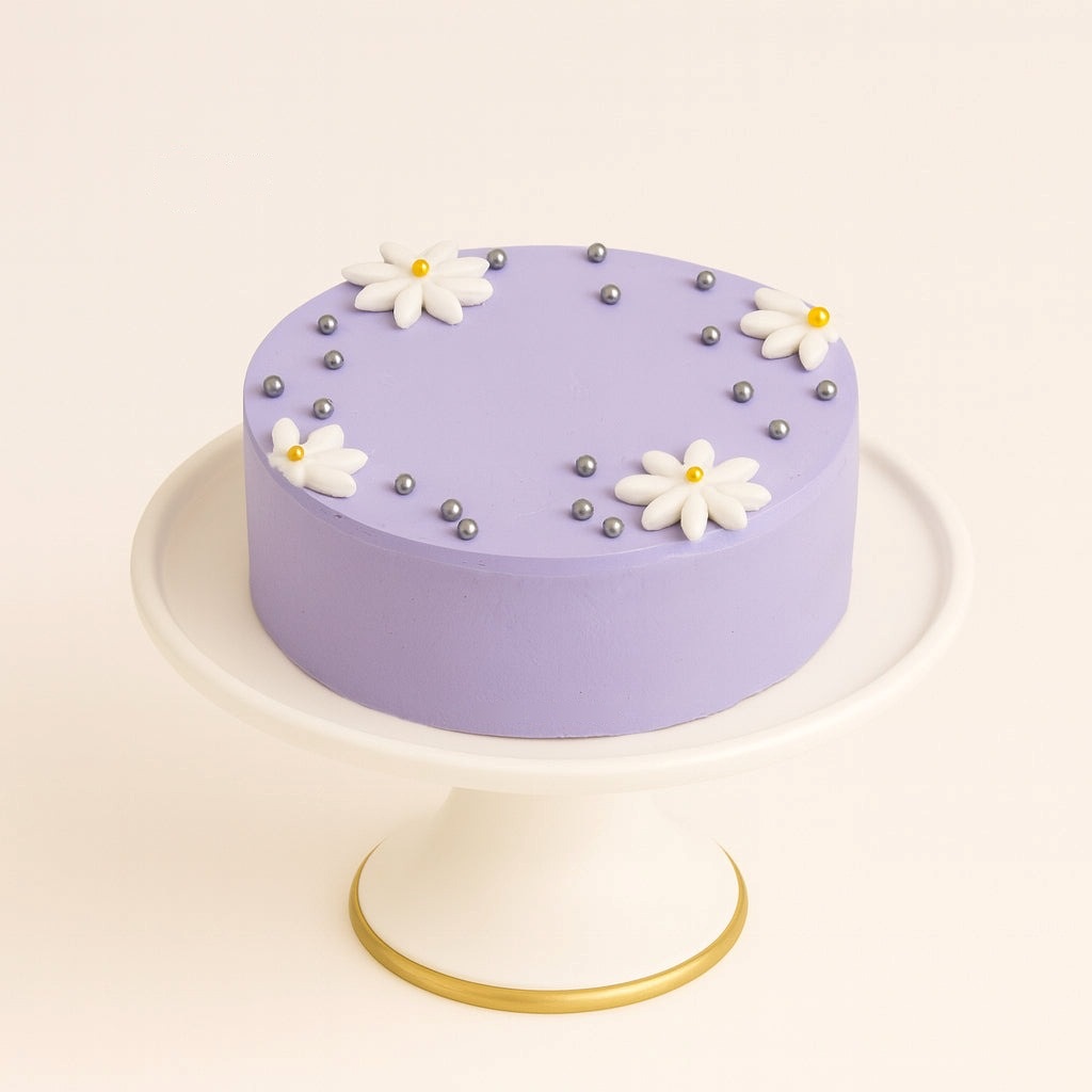 Soft Lavender Bloom Cake