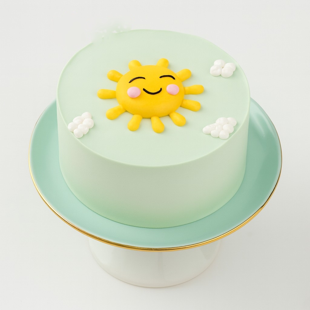 Smiling Sun Theme Cake