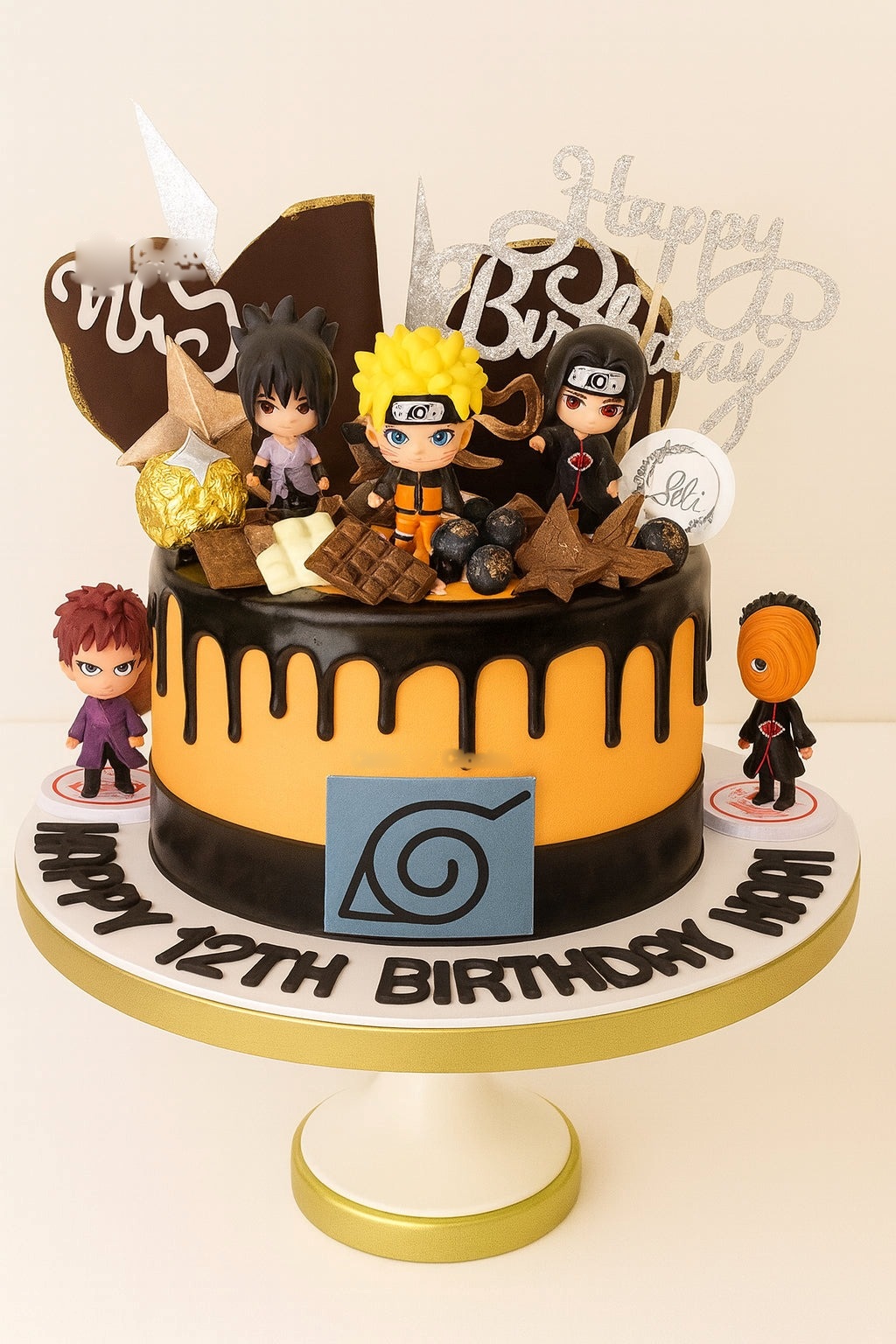 Naruto Drip Cake with Anime Figurines